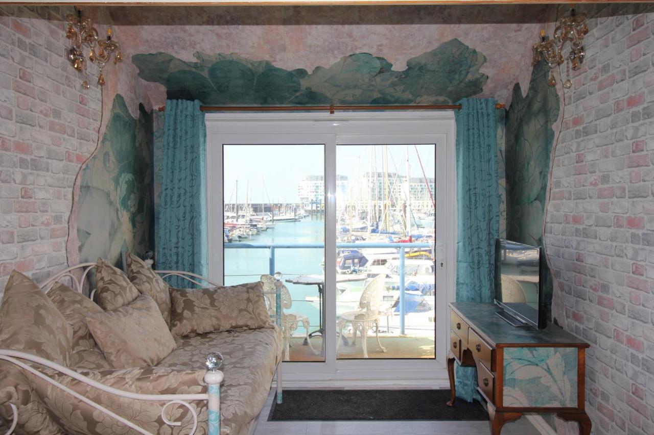 Unique, Loft-Style Apartment With Fantastic Brighton Marina Views Eksteriør billede